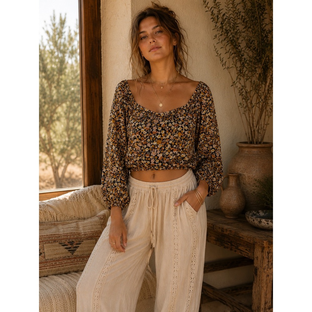 Altar'd State Floral Smocked Back Crop Top Black Multi‎ Long Sleeve M